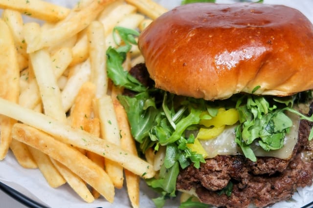 Chalet Smashburger.